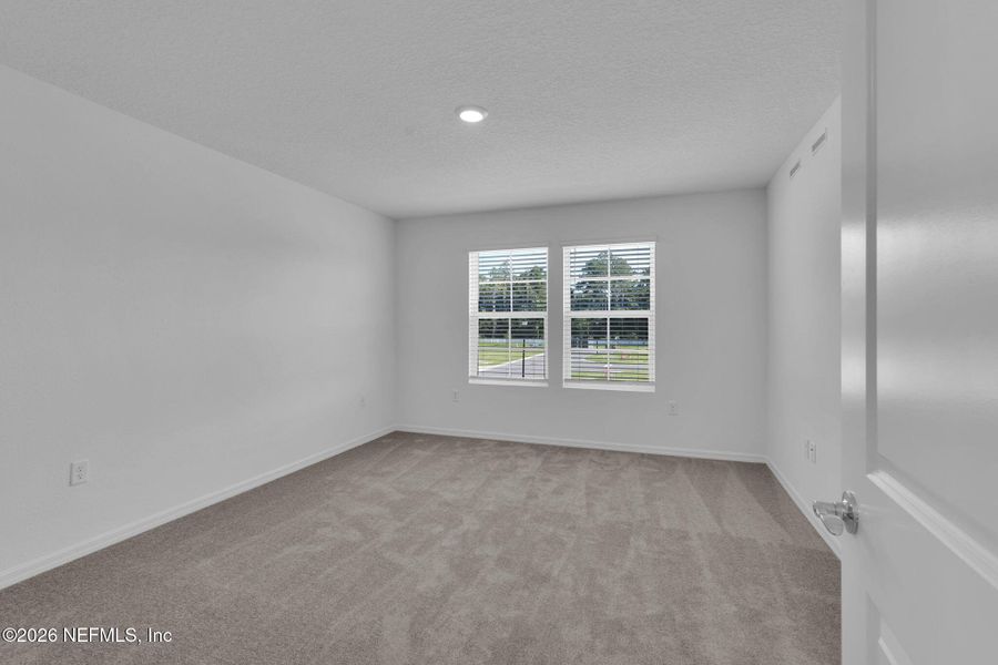 Spacious, unfurnished interior of a new home in , Jacksonville (Image 17).