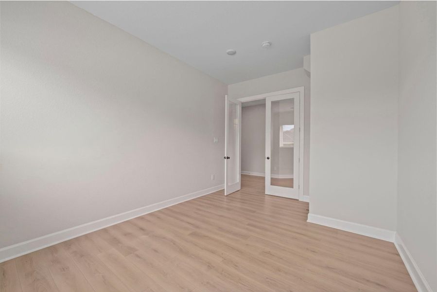 Spacious, unfurnished interior of a new home in , Missouri City (Image 50). Spacious, unfurnished interior of a new home in , Missouri City (Image 50).