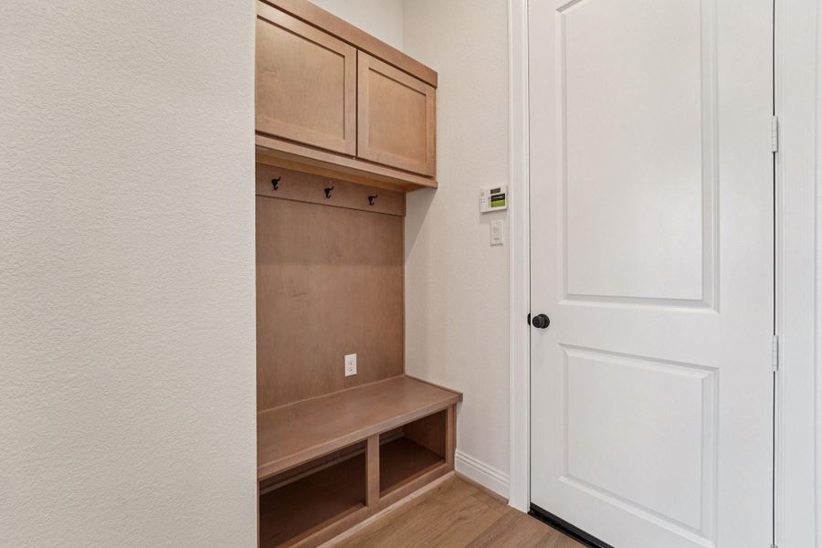 Furnished interior view inside a new home in Sienna 65', Missouri City (Image 6).