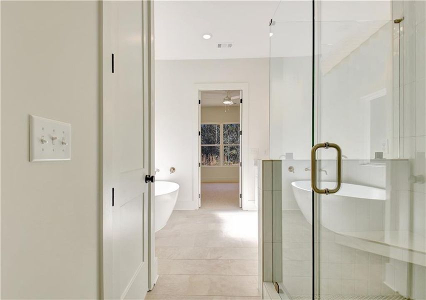 Furnished interior view inside a new home in , Luthersville (Image 12).