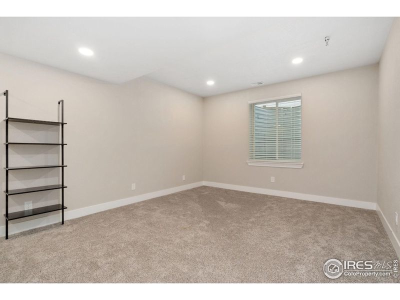 Spacious, unfurnished interior of a new home in , Timnath (Image 15).