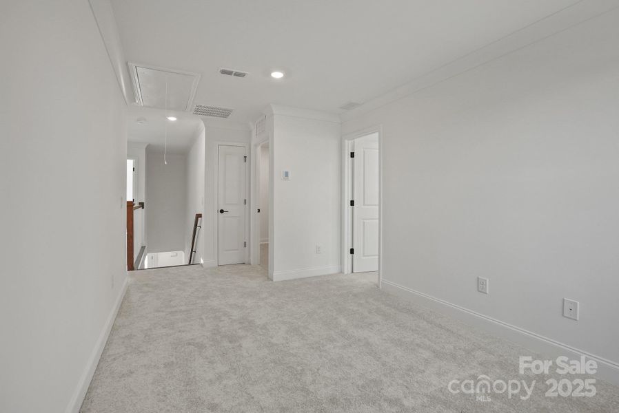 Spacious, unfurnished interior of a new home in Cannon Run, Concord (Image 31). Spacious, unfurnished interior of a new home in Cannon Run, Concord (Image 31).