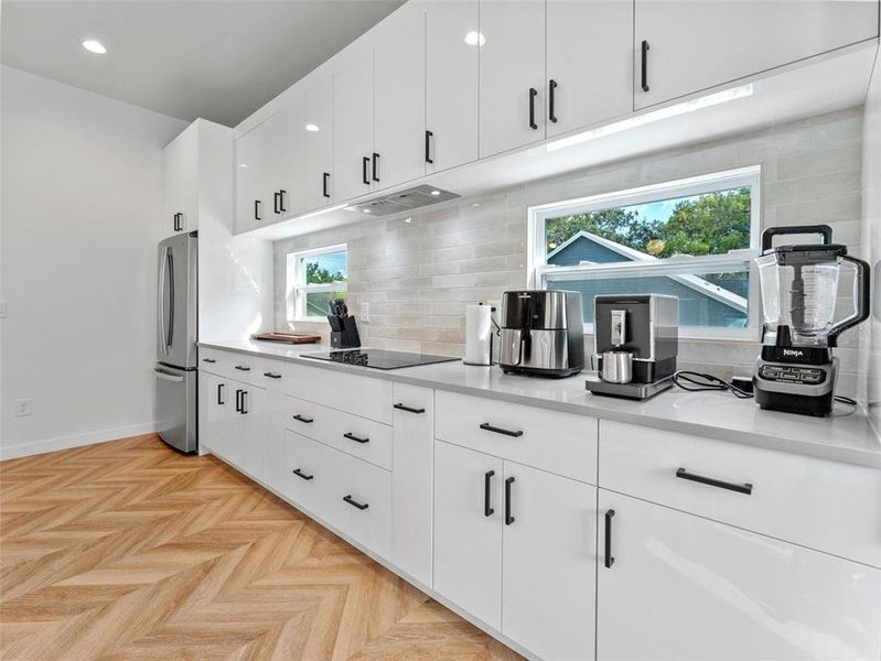 Furnished interior view inside a new home in , Tampa (Image 14).