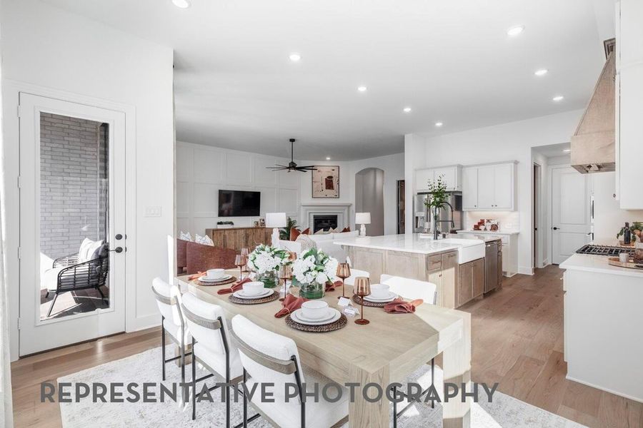Furnished interior view inside a new home in ARTAVIA, Conroe (Image 13). Furnished interior view inside a new home in ARTAVIA, Conroe (Image 13).