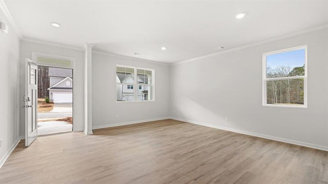 Spacious, unfurnished interior of a new home in , Dallas (Image 21).