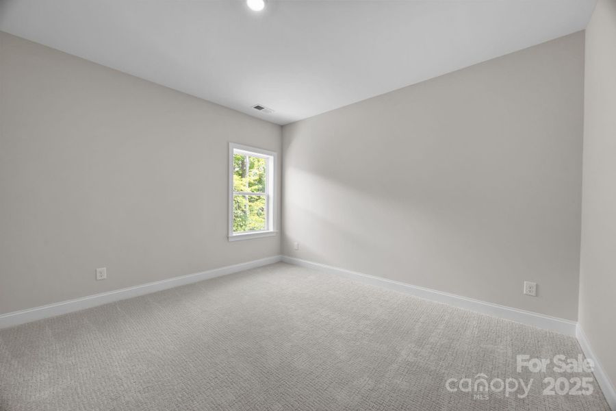 Spacious, unfurnished interior of a new home in Stonebridge, Mint Hill (Image 33). Spacious, unfurnished interior of a new home in Stonebridge, Mint Hill (Image 33).