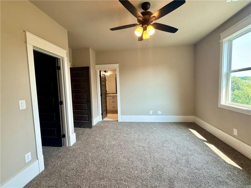 Spacious, unfurnished interior of a new home in , Flowery Branch (Image 38).
