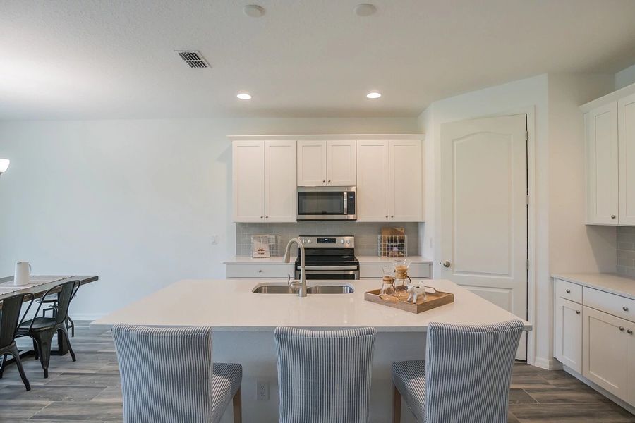 Representative furnished interior of a home built from the Teton by Ashton Woods in Tyson Reserve, St. Cloud (Image 5). Representative furnished interior of a home built from the Teton by Ashton Woods in Tyson Reserve, St. Cloud (Image 5).