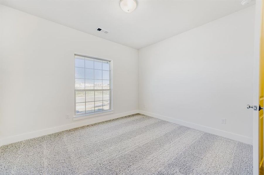 Spacious, unfurnished interior of a new home in Wellington, Fort Worth (Image 28). Spacious, unfurnished interior of a new home in Wellington, Fort Worth (Image 28).
