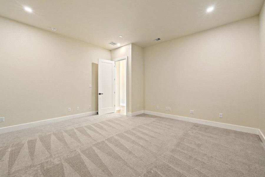 Spacious, unfurnished interior of a new home in , Leander (Image 20). Spacious, unfurnished interior of a new home in , Leander (Image 20).