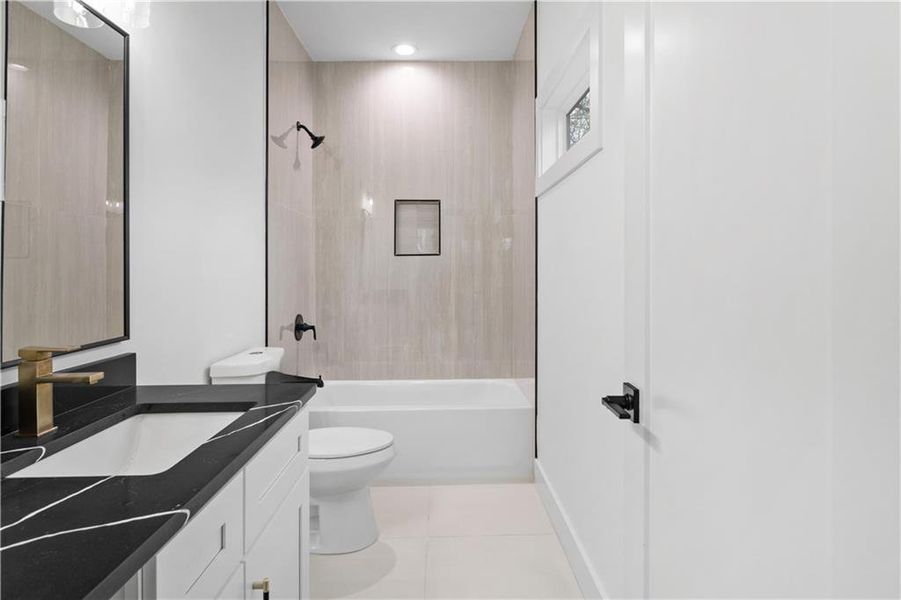 Furnished interior view inside a new home in , Decatur (Image 26).