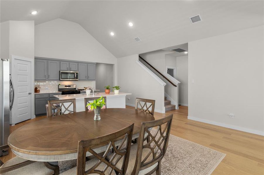 Furnished interior view inside a new home in LakePointe, Lavon (Image 13).