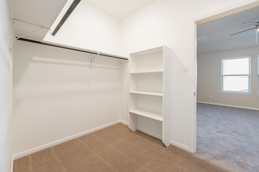 Representative unfurnished interior of a home built from the Hays by Beazer Homes in Laurel Landing: Founders Collection, Alvin (Image 12).