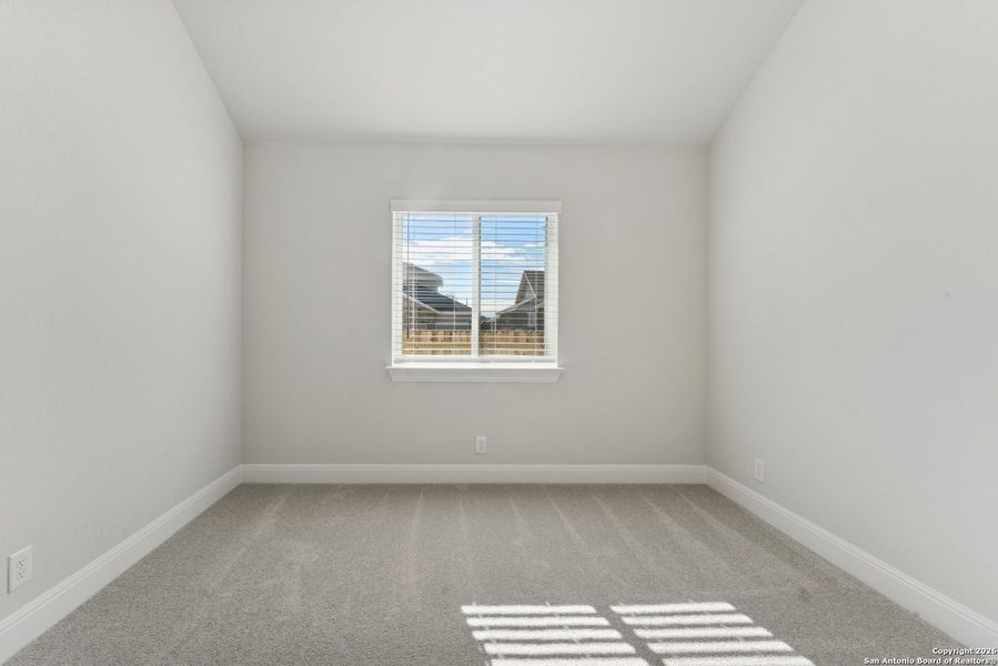 Spacious, unfurnished interior of a new home in Davis Ranch 60', San Antonio (Image 28).