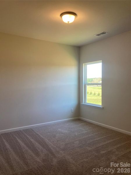 Spacious, unfurnished interior of a new home in Sunset Meadows, Charlotte (Image 21).
