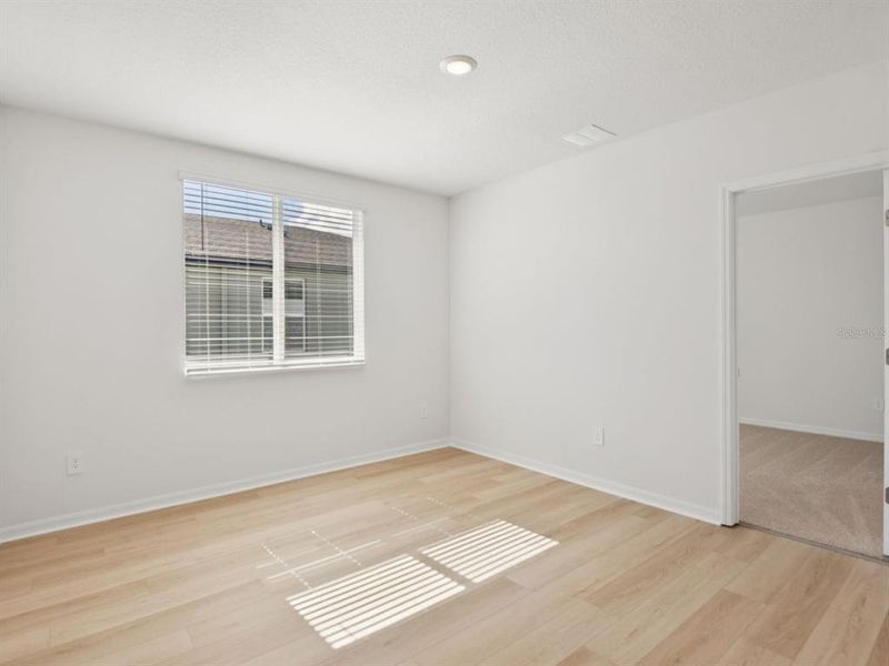 Spacious, unfurnished interior of a new home in Oakfield Trails - Classic Series, Parrish (Image 20).