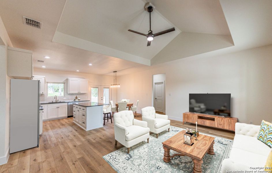 Furnished interior view inside a new home in , Canyon Lake (Image 11).