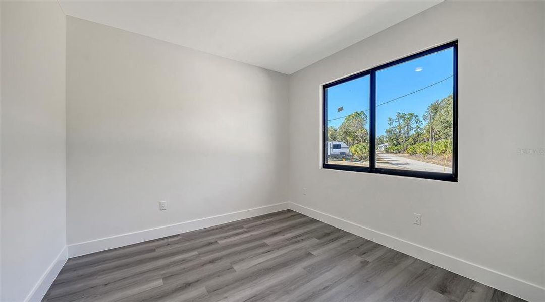 Spacious, unfurnished interior of a new home in , North Port (Image 17).