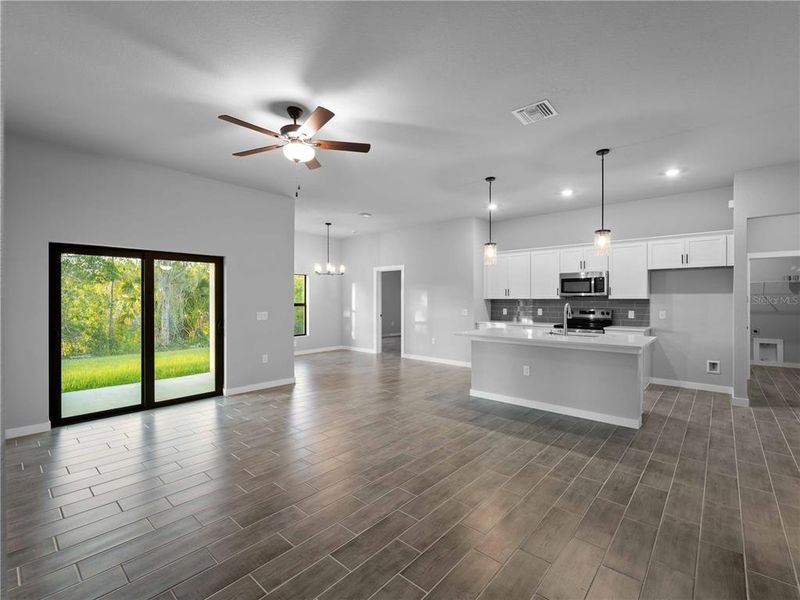 Spacious, unfurnished interior of a new home in , North Port (Image 20).
