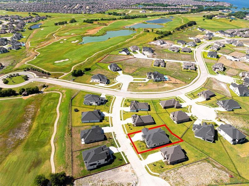 Image 27 of a home in Heath Golf and Yacht: Elegante' Series.