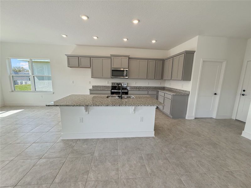 Furnished interior view inside a new home in Arbor Park, Leesburg (Image 5).