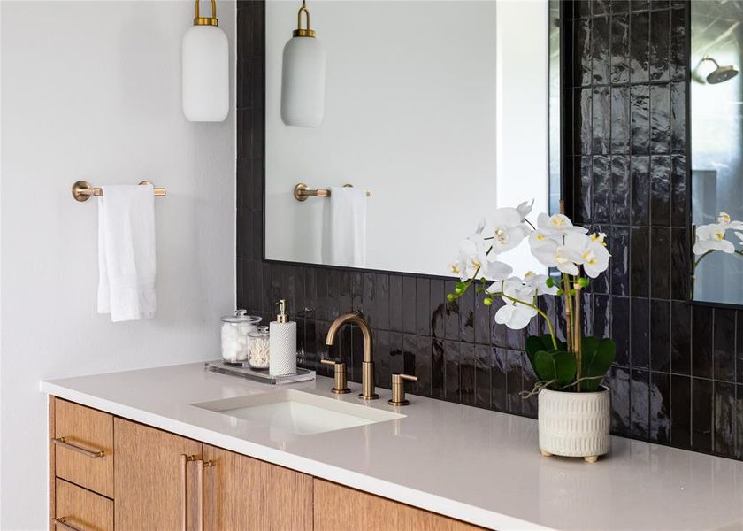 Furnished interior view inside a new home in , Dallas (Image 6). Furnished interior view inside a new home in , Dallas (Image 6).