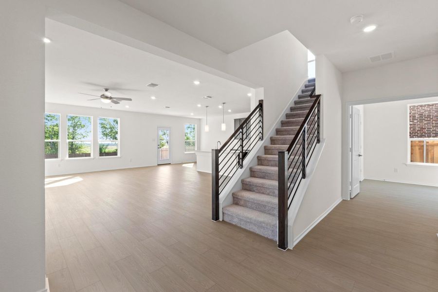Spacious, unfurnished interior of a new home in Salerno - Heritage Collection, Round Rock (Image 16).
