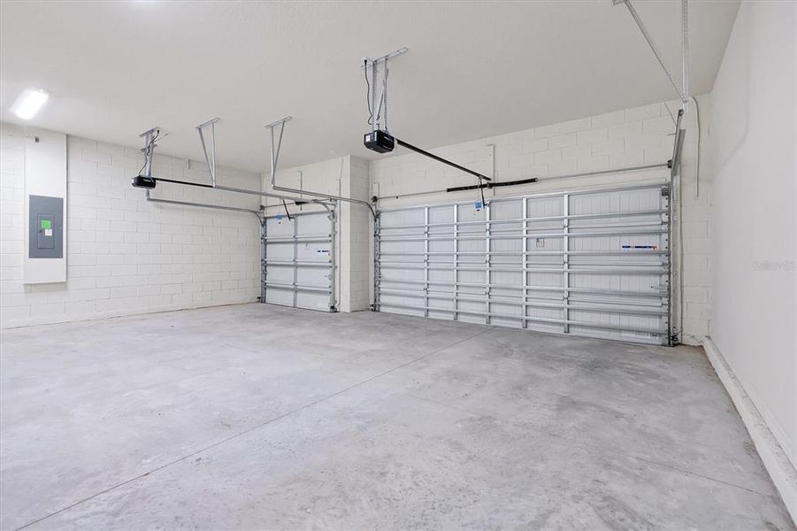 Spacious, unfurnished interior of a new home in , Orlando (Image 36). Spacious, unfurnished interior of a new home in , Orlando (Image 36).