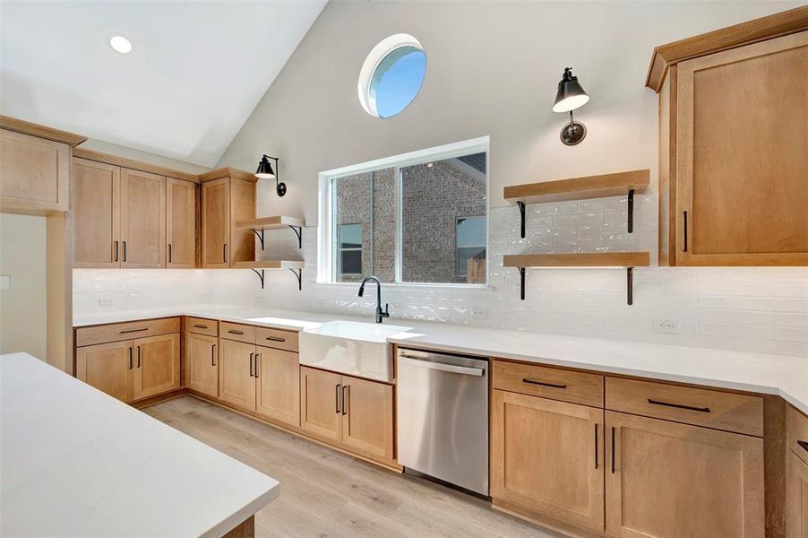 Furnished interior view inside a new home in Elevon, Lavon (Image 7).