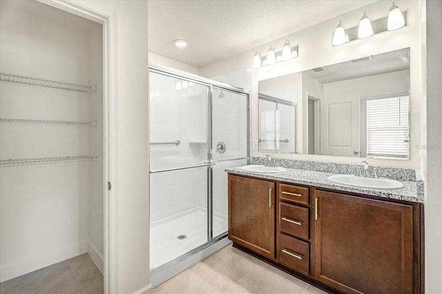 Furnished interior view inside a new home in , Davenport (Image 27). Furnished interior view inside a new home in , Davenport (Image 27).