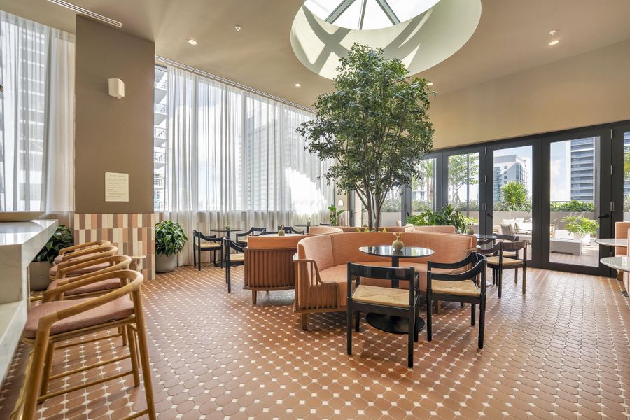 009_trevisuality_11_ne_6th_st_2201-8_755