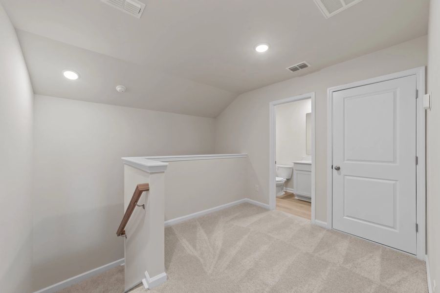 Spacious, unfurnished interior of a new home in Blue Heron Retreat, Little River (Image 23). Spacious, unfurnished interior of a new home in Blue Heron Retreat, Little River (Image 23).