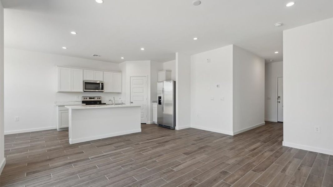 Image 27 of a home in Entrada Del Oro.