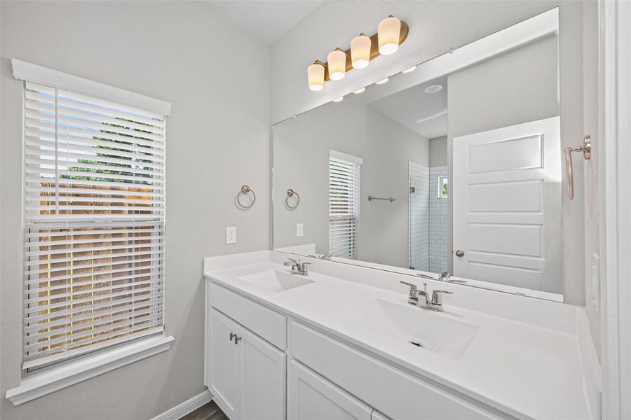 Furnished interior view inside a new home in Woodland Lakes, Huffman (Image 11). Furnished interior view inside a new home in Woodland Lakes, Huffman (Image 11).
