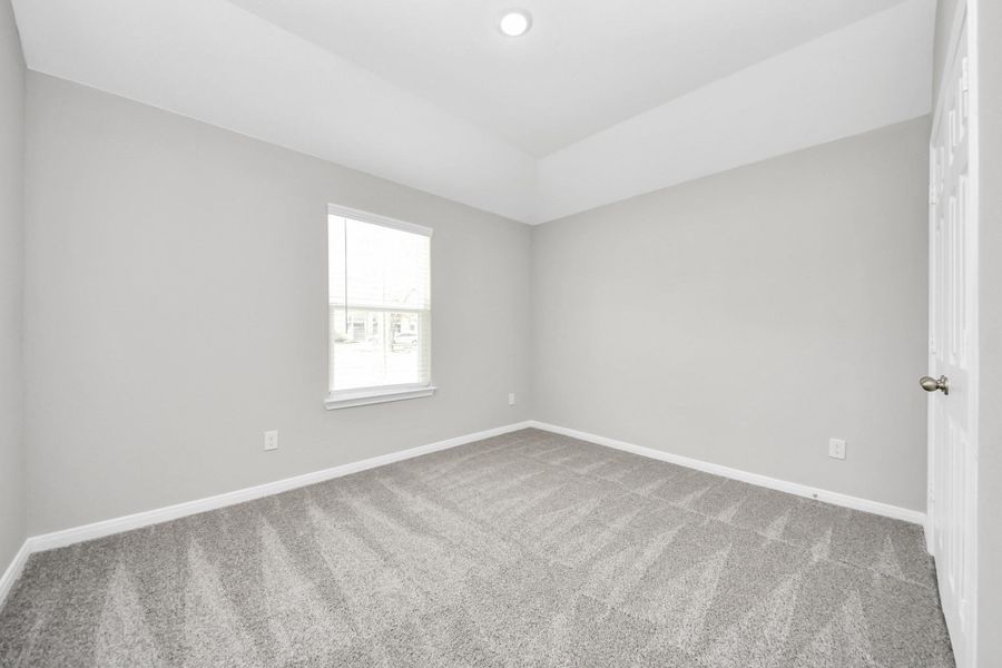 Image 9 of a home in . Image 9 of a home in .