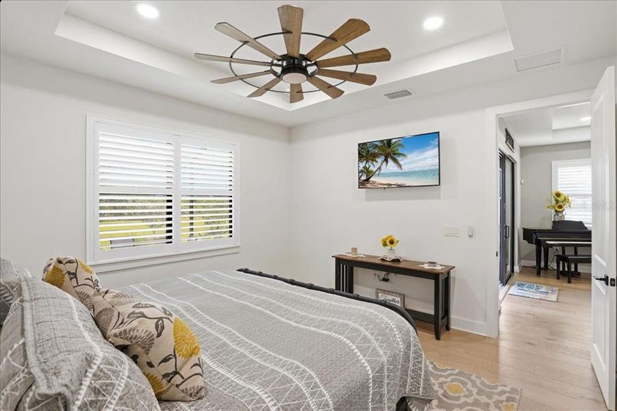 Furnished interior view inside a new home in , Venice (Image 6).