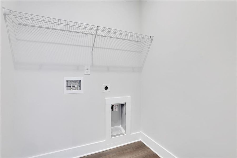 Spacious, unfurnished interior of a new home in , Loganville (Image 32). Spacious, unfurnished interior of a new home in , Loganville (Image 32).