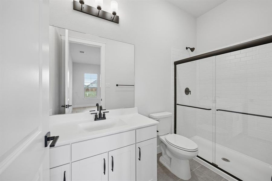 Furnished interior view inside a new home in Lincoln Pointe, Van Alstyne (Image 20). Furnished interior view inside a new home in Lincoln Pointe, Van Alstyne (Image 20).