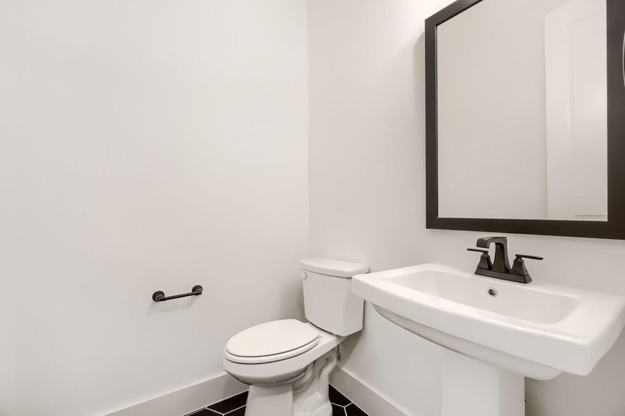 1429 Hidden Cove - Powder Bathroom 1429 Hidden Cove - Powder Bathroom