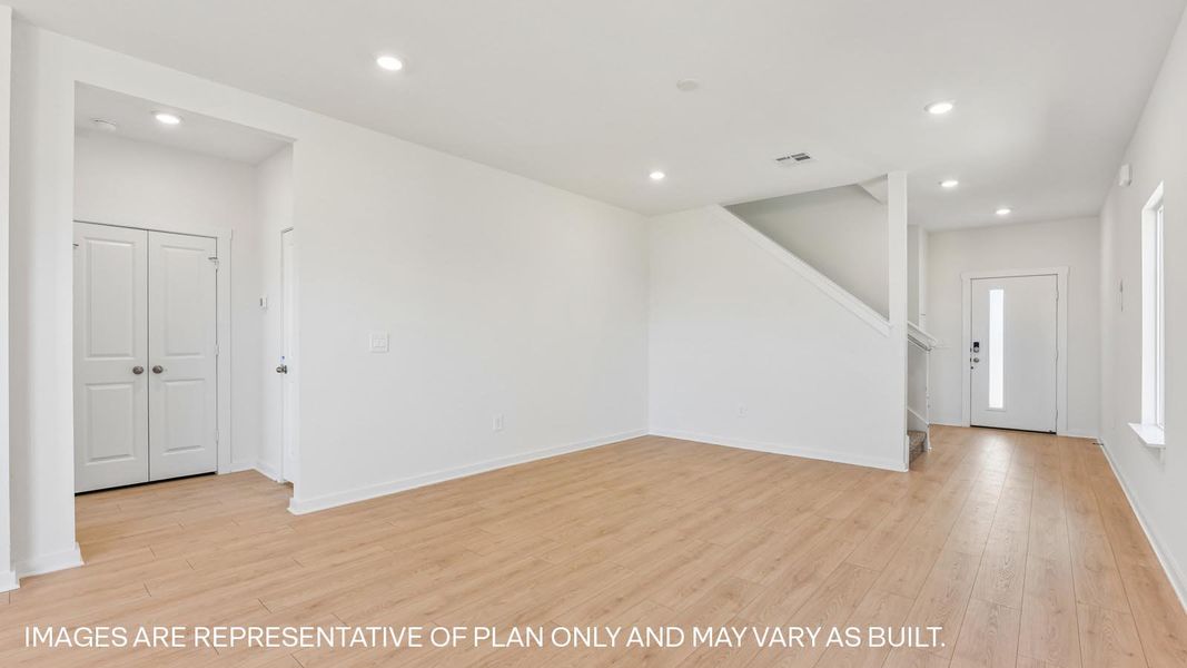 Spacious, unfurnished interior of a new home in Frontier, Mustang Ridge (Image 12).