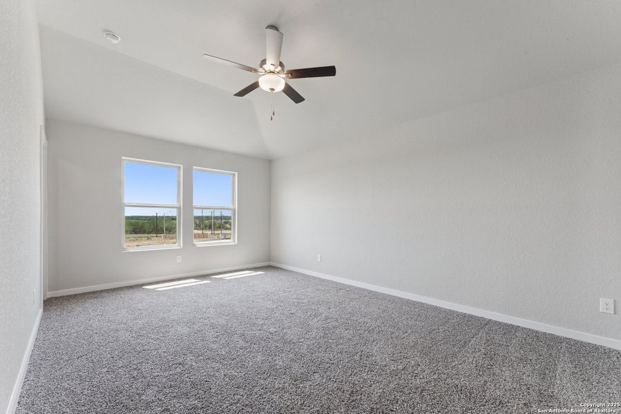 Spacious, unfurnished interior of a new home in Mesquite Ridge, San Antonio (Image 34). Spacious, unfurnished interior of a new home in Mesquite Ridge, San Antonio (Image 34).