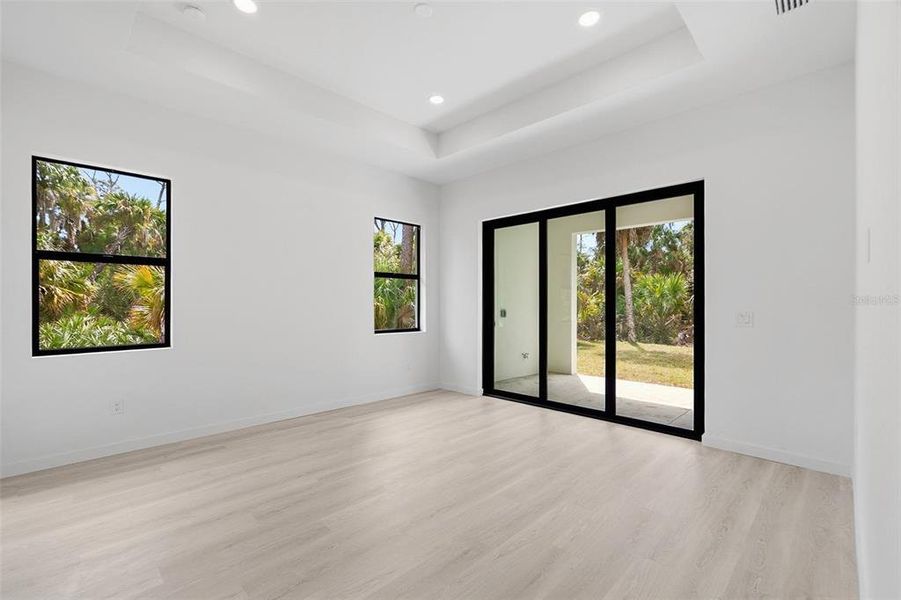 Spacious, unfurnished interior of a new home in , North Port (Image 25).