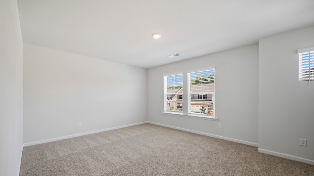 Spacious, unfurnished interior of a new home in Wildwood, Covington (Image 17).