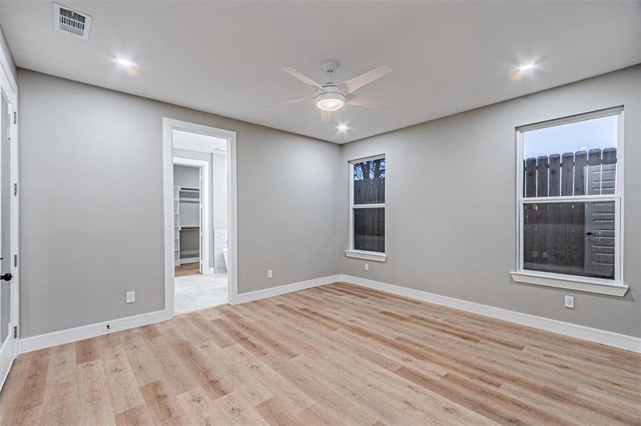 Spacious, unfurnished interior of a new home in , Dallas (Image 39). Spacious, unfurnished interior of a new home in , Dallas (Image 39).