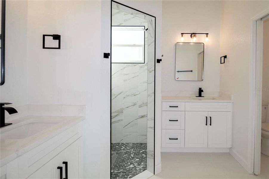 Furnished interior view inside a new home in , Sebring (Image 14).