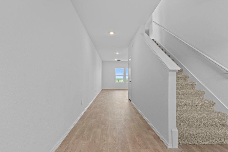 Spacious, unfurnished interior of a new home in Wayside, Uhland (Image 15). Spacious, unfurnished interior of a new home in Wayside, Uhland (Image 15).