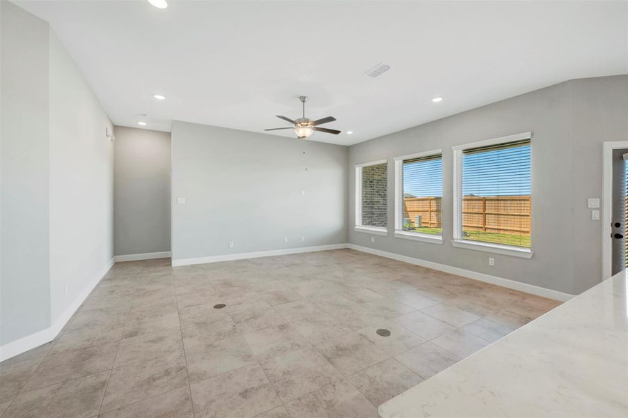 Spacious, unfurnished interior of a new home in Meridiana 55' Homesites, Manvel (Image 36).