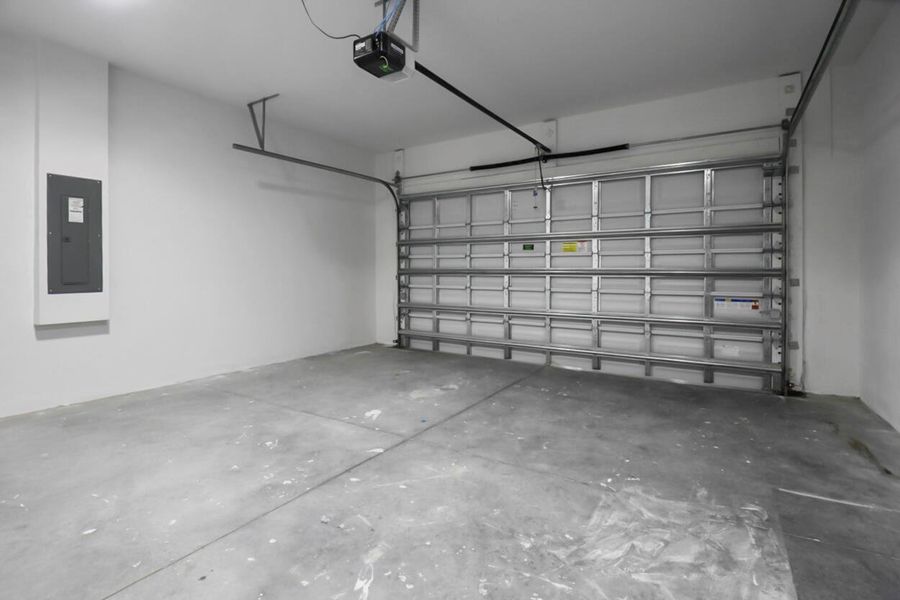 Image 50 of a home in .