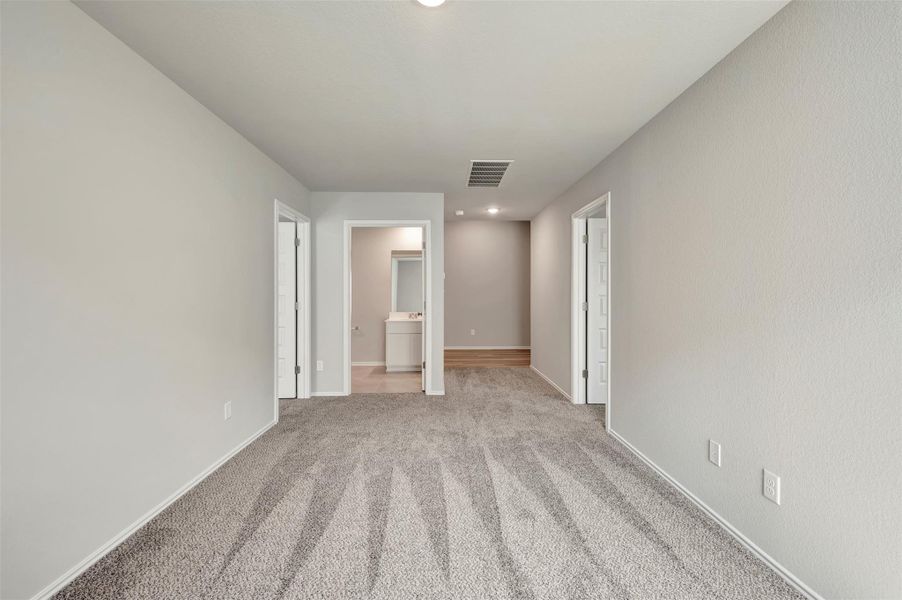 Spacious, unfurnished interior of a new home in Carillon, Manor (Image 35).