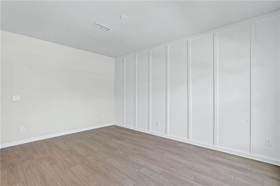 Spacious, unfurnished interior of a new home in Haverhill Estates, Dacula (Image 6).